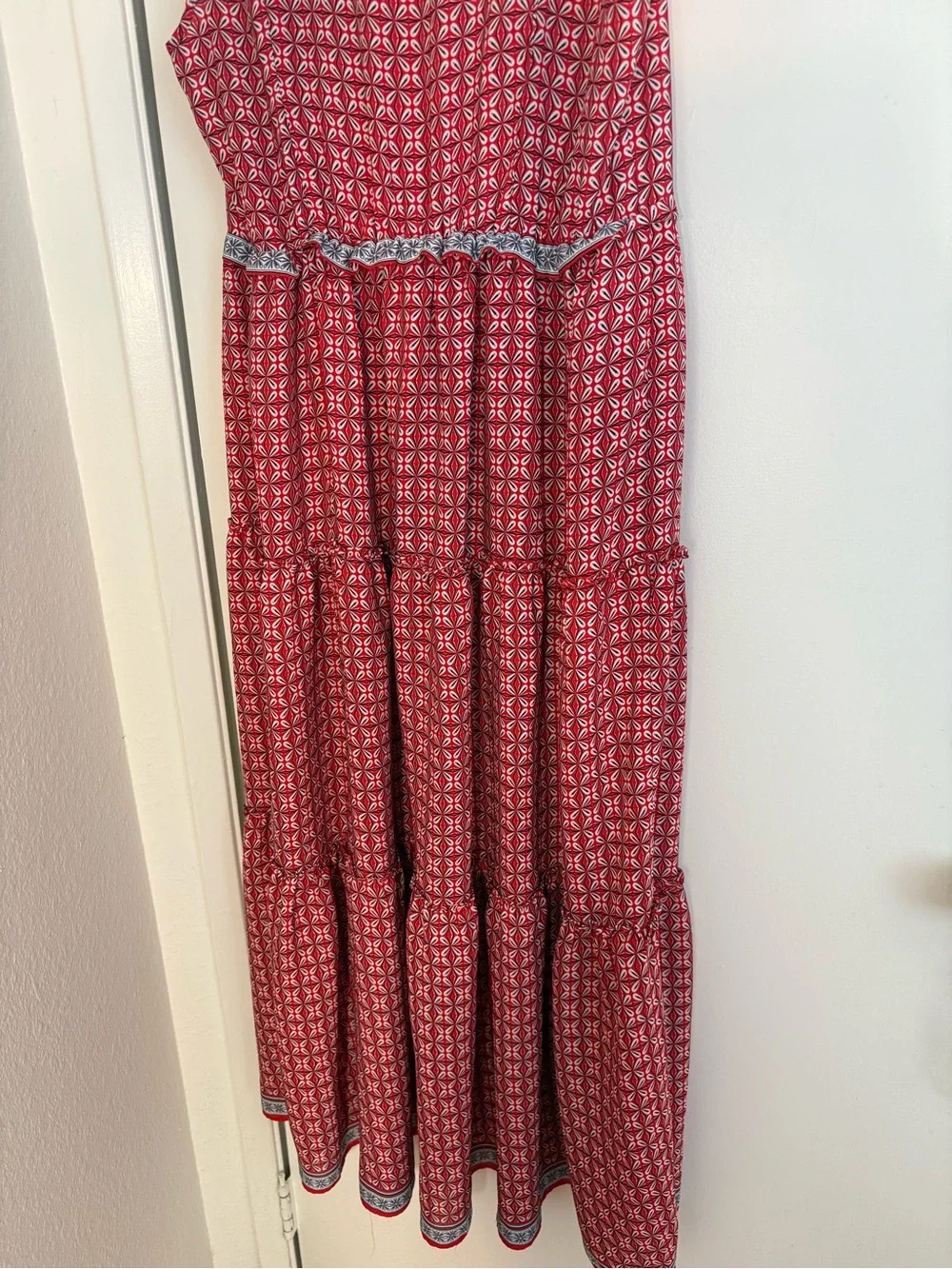 N/A sleeveless red